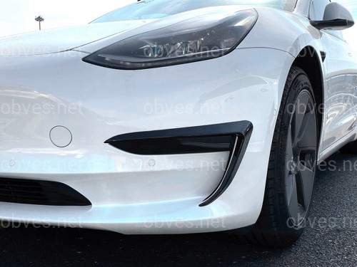 Накладки на противотуманные фары для Tesla Model 3 2017-2024 ABS пластик, цвет черный глянец Накладки на противотуманные фары для Tesla Model 3 2017-2024 ABS пластик, цвет черный глянец