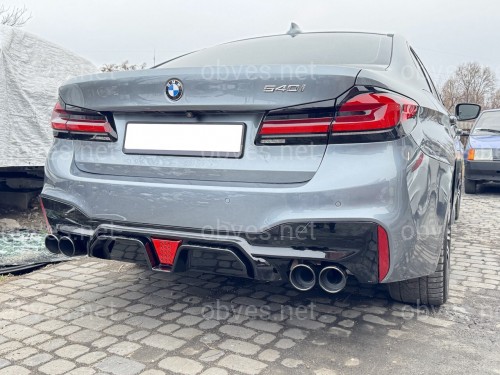 Диффузор накладка заднего бампера со стопом Competition style BMW 5 series G30 2017-2023 черный глянец Диффузор накладка заднего бампера со стопом Competition style BMW 5 series G30 2017-2023 черный глянец