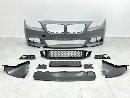 Передний бампер в сборе M Paket BMW 5 Series F10 F11 2010-2013 (под омыватели / с отверстиями под парктроники / с отверстиями туманок)