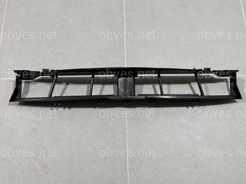 Жалюзи нижние не адаптивные BMW G30 G31 2020-2023 51749464209 рест. Жалюзи нижние не адаптивные BMW G30 G31 2020-2023 51749464209 рест.
