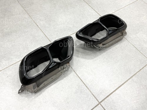 Насадки на выхлопные трубы M60i LCI для BMW X5 G05 / X6 G06 / X7 G07 черные Насадки на выхлопные трубы M60i LCI для BMW X5 G05 / X6 G06 / X7 G07 черные
