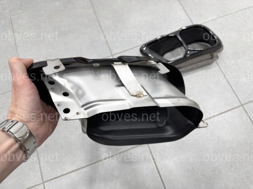 Насадки на выхлопные трубы M60i LCI для BMW X5 G05 / X6 G06 / X7 G07 черные Насадки на выхлопные трубы M60i LCI для BMW X5 G05 / X6 G06 / X7 G07 черные