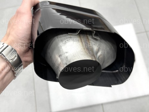 Насадки на выхлопные трубы M Paket для BMW X3 G01 / X4 G02 2022-2024 черные
