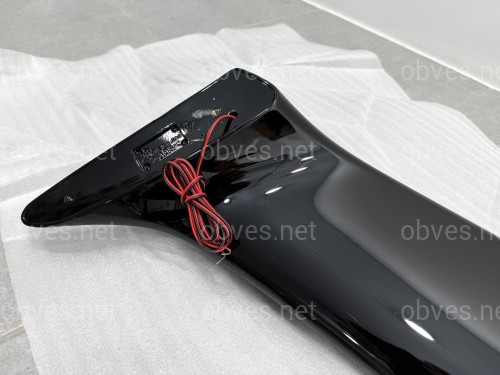 Спойлер на багажник Mitsubishi Lancer 9 2004-2009 со стопом ABS пластик, цвет черный глянец Спойлер на багажник Mitsubishi Lancer 9 2004-2009 со стопом ABS пластик, цвет черный глянец