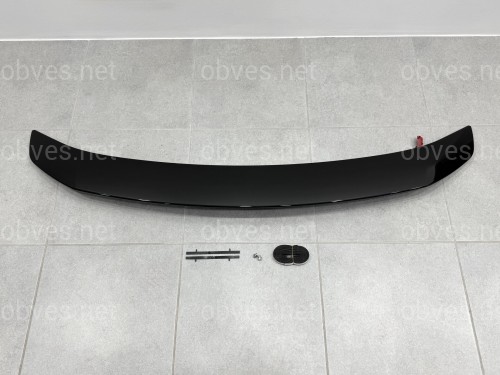 Спойлер багажника Honda Civic со стоп сигналом 2016-2020 ABS пластик, цвет черный глянец