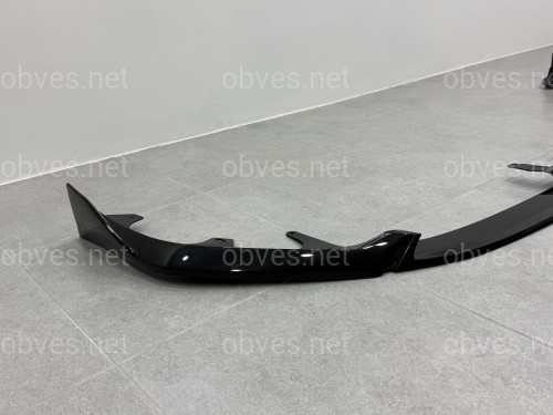 Обвес юбка переднего бампера M-Performance для BMW 5 series G60 G61 2024-, цвет черный глянец