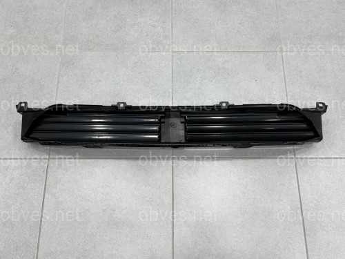 Жалюзи нижние без моторчика  51137497231 BMW X3 G01 / X4 G02 2018-2021