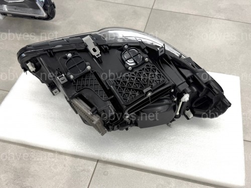 LED фары рестайлинг для BMW F10 F11 2013-2016 взамен ксенона LED фары рестайлинг для BMW F10 F11 2013-2016 взамен ксенона