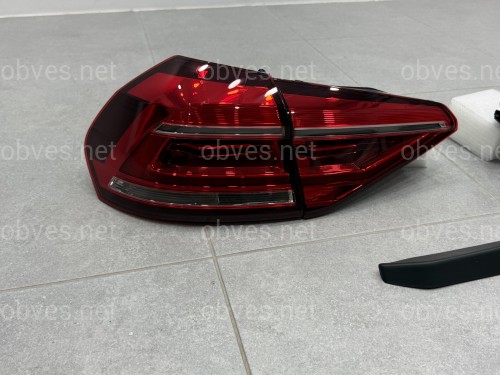 Задние LED фонари Volkswagen Passat B8 USA 2015-2019 (ЖЕЛТЫЙ ПОВОРОТНИК) Задние LED фонари Volkswagen Passat B8 USA 2015-2019 (ЖЕЛТЫЙ ПОВОРОТНИК)