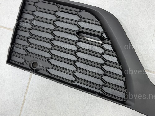 Решетка бампера правая 4M0890682B S-Line BLACK для Audi Q7 2020-2024 Решетка бампера правая 4M0890682B S-Line BLACK для Audi Q7 2020-2024