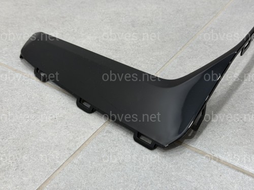 Накладка бампера правая 4M0807300B S-Line BLACK для Audi Q7 2020-2024