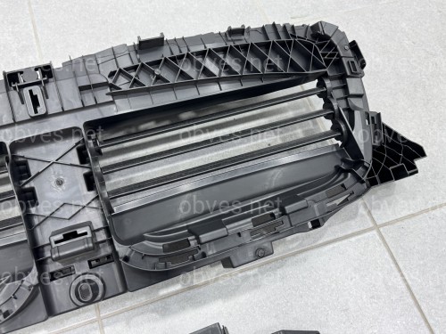 Жалюзи без моторчика 51745A22688 для BMW iX3 G08 2021+ Жалюзи без моторчика 51745A22688 для BMW iX3 G08 2021+