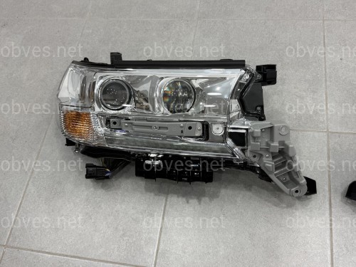 Full Led фары для Toyota Land Cruiser 200 2015-2021 Full Led фары для Toyota Land Cruiser 200 2015-2021