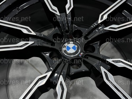 Диски разноширокие стиль 747M R20 8.5 9.5 для BMW 5x112 66.6, комплект 4шт.