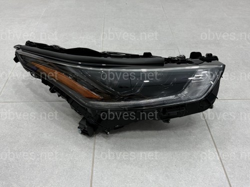Правая фара с линзою BLACK XSE Toyota Highlander 2020- XSE / LE XLE LIMITED Правая фара с линзою BLACK XSE Toyota Highlander 2020- XSE / LE XLE LIMITED