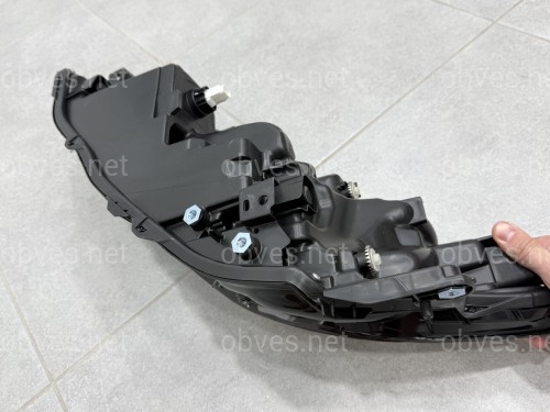 Правая фара Toyota Camry 80 XSE USA 2023-
