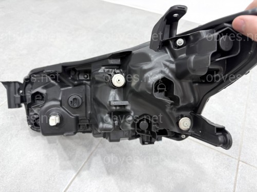 Правая фара Toyota Camry 80 LE SE USA 2023-