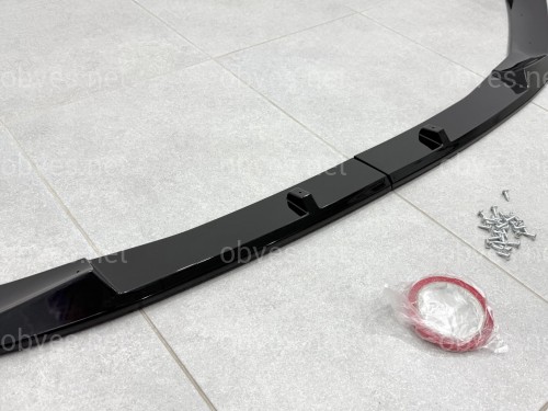 Накладка переднего бампера M-Paket BMW 5 series G30 G31 LCI 2020-2023, черный глянец Накладка переднего бампера M-Paket BMW 5 series G30 G31 LCI 2020-2023, черный глянец