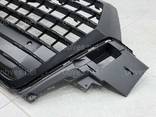 Решетка радиатора BLACK 4M0853651Q FUQ для Audi Q7 2015-2019 Решетка радиатора BLACK 4M0853651Q FUQ для Audi Q7 2015-2019