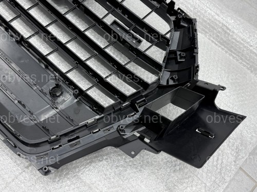 Решетка радиатора BLACK 4M0853651Q FUQ для Audi Q7 2015-2019 Решетка радиатора BLACK 4M0853651Q FUQ для Audi Q7 2015-2019