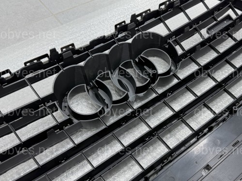 Решетка радиатора BLACK 4M0853651Q FUQ для Audi Q7 2015-2019 Решетка радиатора BLACK 4M0853651Q FUQ для Audi Q7 2015-2019