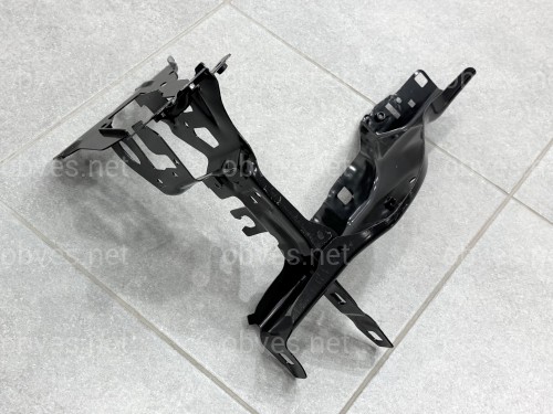 Кронштейн крепления левой фары 51647383857 / 51647449815 для BMW 5 series G30 G31 Кронштейн крепления левой фары 51647383857 / 51647449815 для BMW 5 series G30 G31