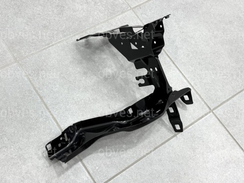 Кронштейн крепления правой фары 51647383858 / 51647449816 для BMW 5 series G30 G31 Кронштейн крепления правой фары 51647383858 / 51647449816 для BMW 5 series G30 G31