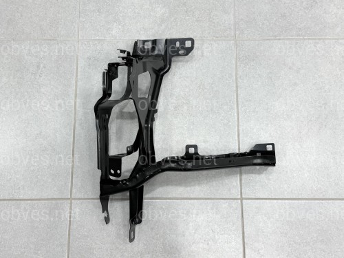 Кронштейн крепление фары левый 51647421709 для BMW X5 G05