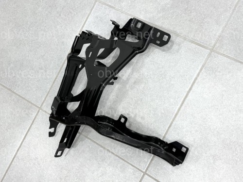 Кронштейн крепление фары левый 51647421709 для BMW X5 G05
