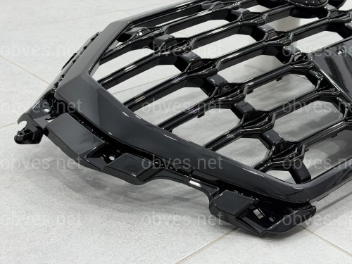 Решетка радиатора S-line BLACK Audi Q3 2019- Решетка радиатора S-line BLACK Audi Q3 2019-