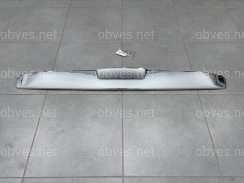 Хром накладка на заднюю дверь FJ Cruiser 2006-2022