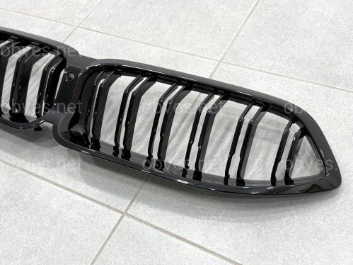 Решетка радиатора М8 для BMW 8 series G14 G15 G16 2023- Решетка радиатора М8 для BMW 8 series G14 G15 G16 2023-