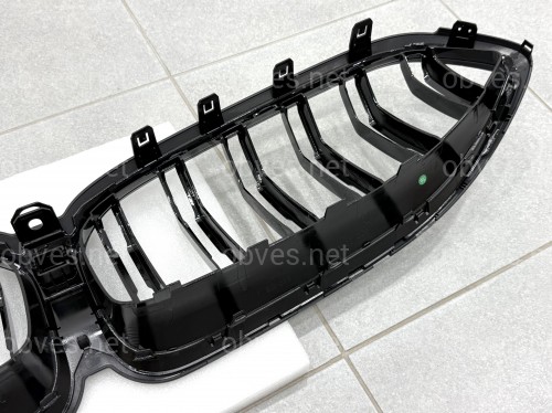 Решетка радиатора М8 для BMW 8 series G14 G15 G16 2023- Решетка радиатора М8 для BMW 8 series G14 G15 G16 2023-