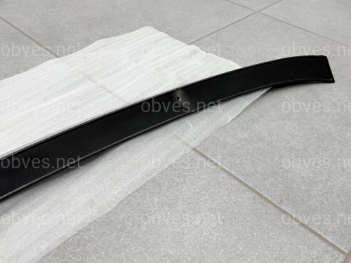 Спойлер под стекло (нижний) BMW X5 F15 2013-2018 ABS пластик цвет, черный глянец