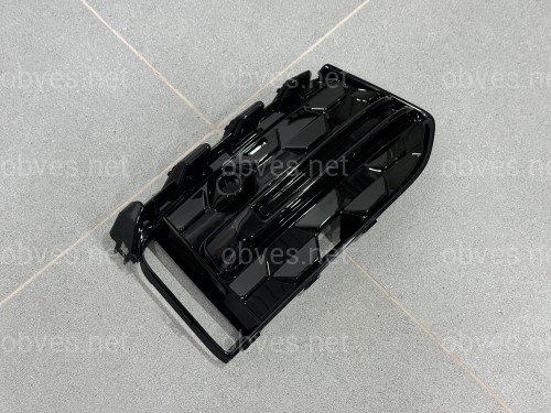 Решетка переднего бампера правая (черный глянец) AUDI A6 C8 s-line 2022- 4KD-807-648-E/4K0-807-648-E