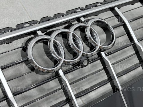 Решетка радиатора Audi Q7 2020-2024 4MO853651AHRN4 Решетка радиатора Audi Q7 2020-2024 4MO853651AHRN4