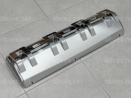 Хром накладка переднего бампера FJ Cruiser 2006-2022