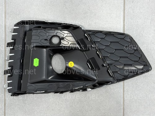 Решетка бампера ЛЕВАЯ S-Line 8W6807681T3Q7 для Audi A5 B9 2020-2025