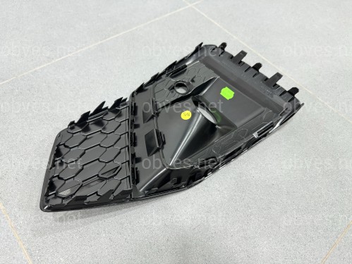 Решетка бампера ПРАВАЯ S-Line Black 8W6807682TT94 для Audi A5 B9 2020-2025 Решетка бампера ПРАВАЯ S-Line Black 8W6807682TT94 для Audi A5 B9 2020-2025