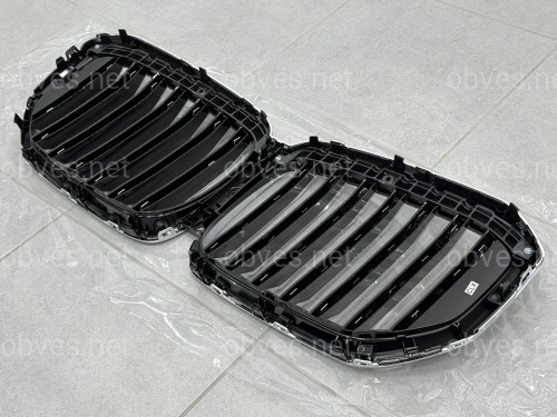 Решетка ноздри BMW X5 G05 LCI 2023- под камеру МАТОВЫЙ ХРОМ