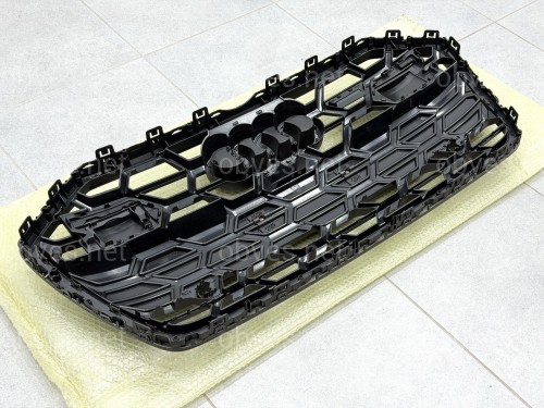 Решетка бампера S-line 2022+ BLACK 4K0853651T 3FZ для Audi A6 C8 2018+ Решетка бампера S-line 2022+ BLACK 4K0853651T 3FZ для Audi A6 C8 2018+