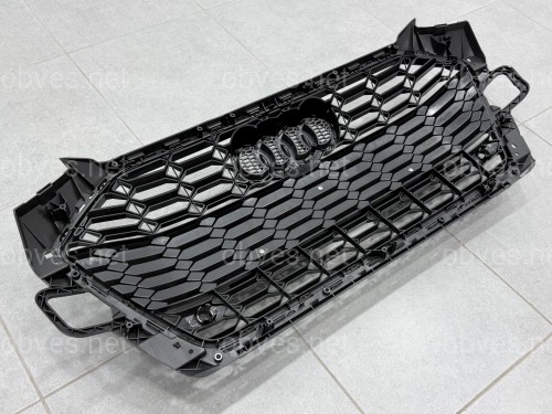 Решетка радиатора в стиле RS4 BLACK для Audi A4 2020-2023
