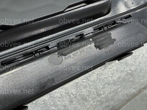 Решетка бампера ПРАВАЯ S-Line Black 8W6807682FT94 для Audi A5 B9 2015-2019