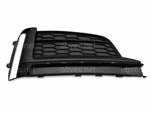 Решетка бампера ПРАВАЯ S-Line Black 8W6807682FT94 для Audi A5 B9 2015-2019