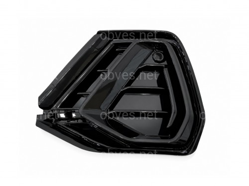 Решетка бампера S-Line BLACK ЛЕВАЯ 83G807681A T94 для Audi Q3 2019-