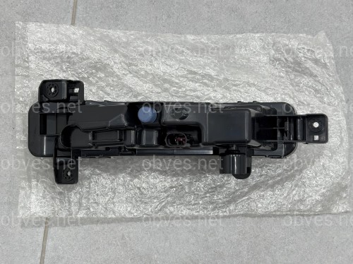 Противотуманная фара ЛЕВАЯ 63177349131 для BMW G30 G31 2016-2020