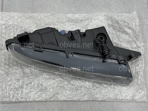 Противотуманная фара ЛЕВАЯ 63177349131 для BMW G30 G31 2016-2020