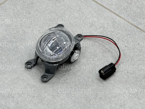 Правая противотуманная фара для Toyota Lexus 8121012240