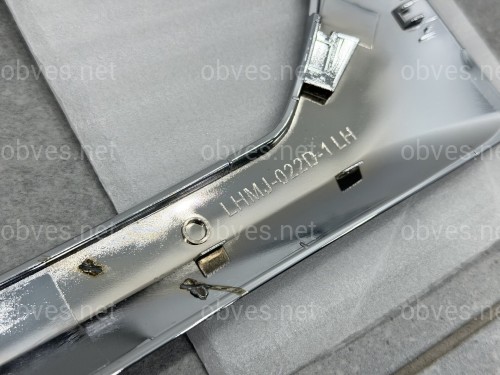 Накладка левого крыла 51138079583 для BMW 7 series G11 G12 2019-2022
