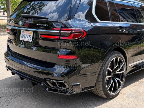 Спойлер на крышку багажника средний BMW X7 G07 2019-, цвет черный глянец Спойлер на крышку багажника средний BMW X7 G07 2019-, цвет черный глянец